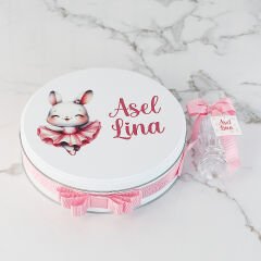 Pembe Tavşan Temalı Baskılı Metal Kutuda Kız Bebek Çikolatası(Kopya)