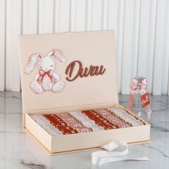 Tavşan Temalı Çikolata, Çerçeveli Kapı Süsü ve Metal Mum