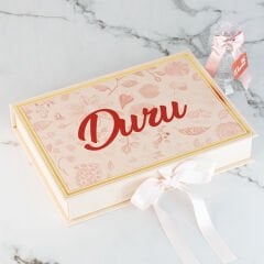 Tavşan Temalı Çikolata, Çerçeveli Kapı Süsü ve Metal Mum