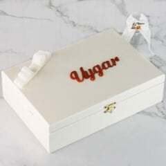 Safari Temalı Ahşap Kutuda Erkek Bebek Çikolatası