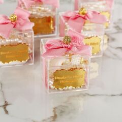 Mika Kutu İçinde Tesbih