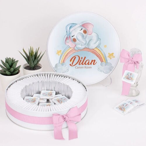 Metal Kutuda Kız Bebek Çikolatası
