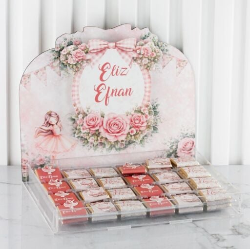 Pleksi Kutuda Kız  Bebek Çikolatası