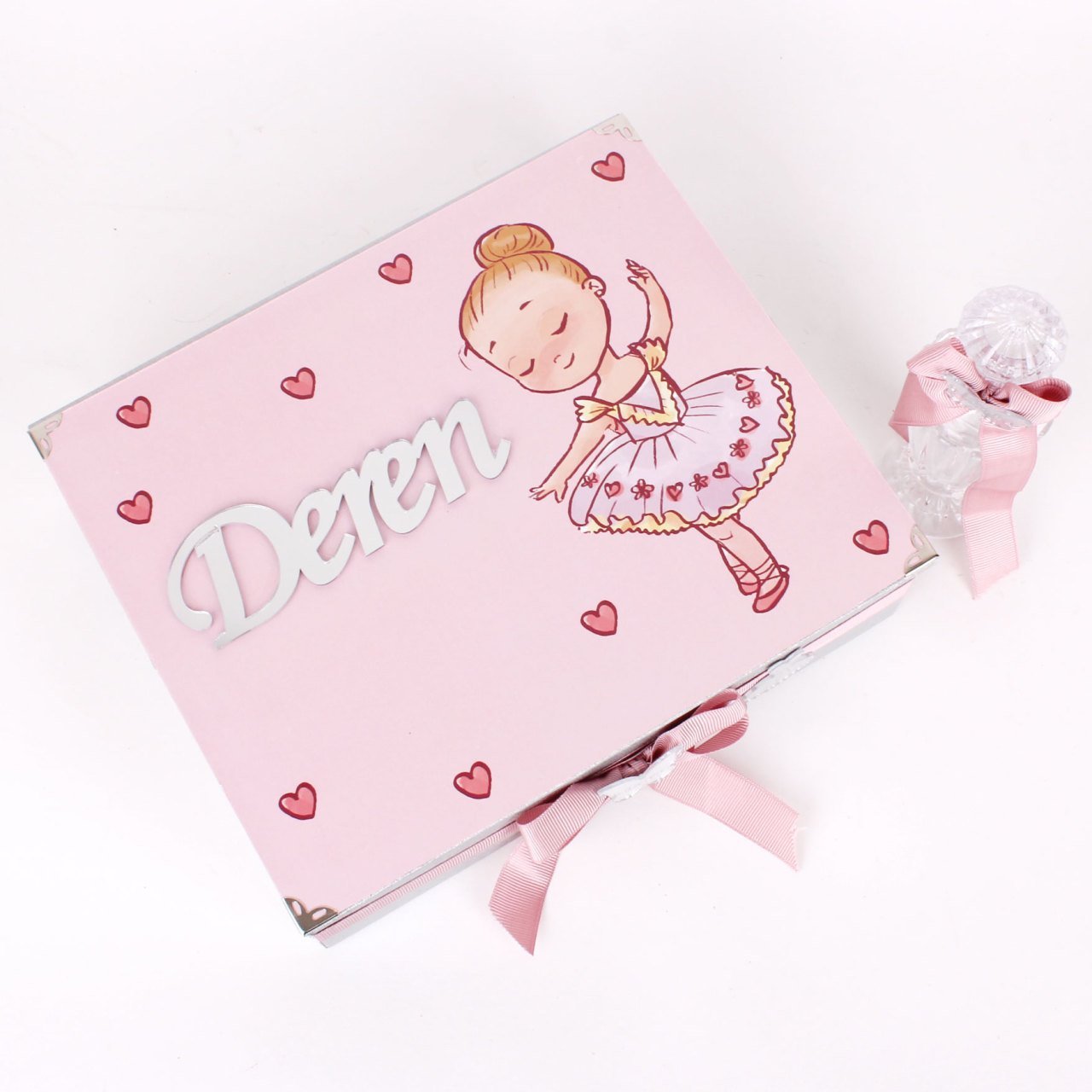 Balerin Temalı Standlı Kutuda Kız Bebek Çikolatası