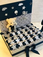 Ayıcık Temalı Standlı Kutuda Erkek Bebek Çikolatası