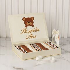 Ayıcık Temalı Dikdörtgen Kutuda Erkek Bebek Çikolatası