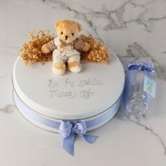 Ayıcık Temalı Baskılı Metal Kutuda Erkek Bebek Çikolatası