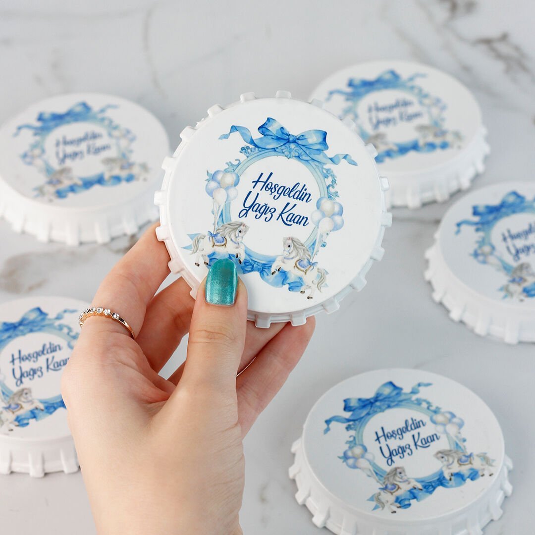 Atlıkarınca Temalı Açacaklı Direkt Baskılı Erkek Bebek Magneti