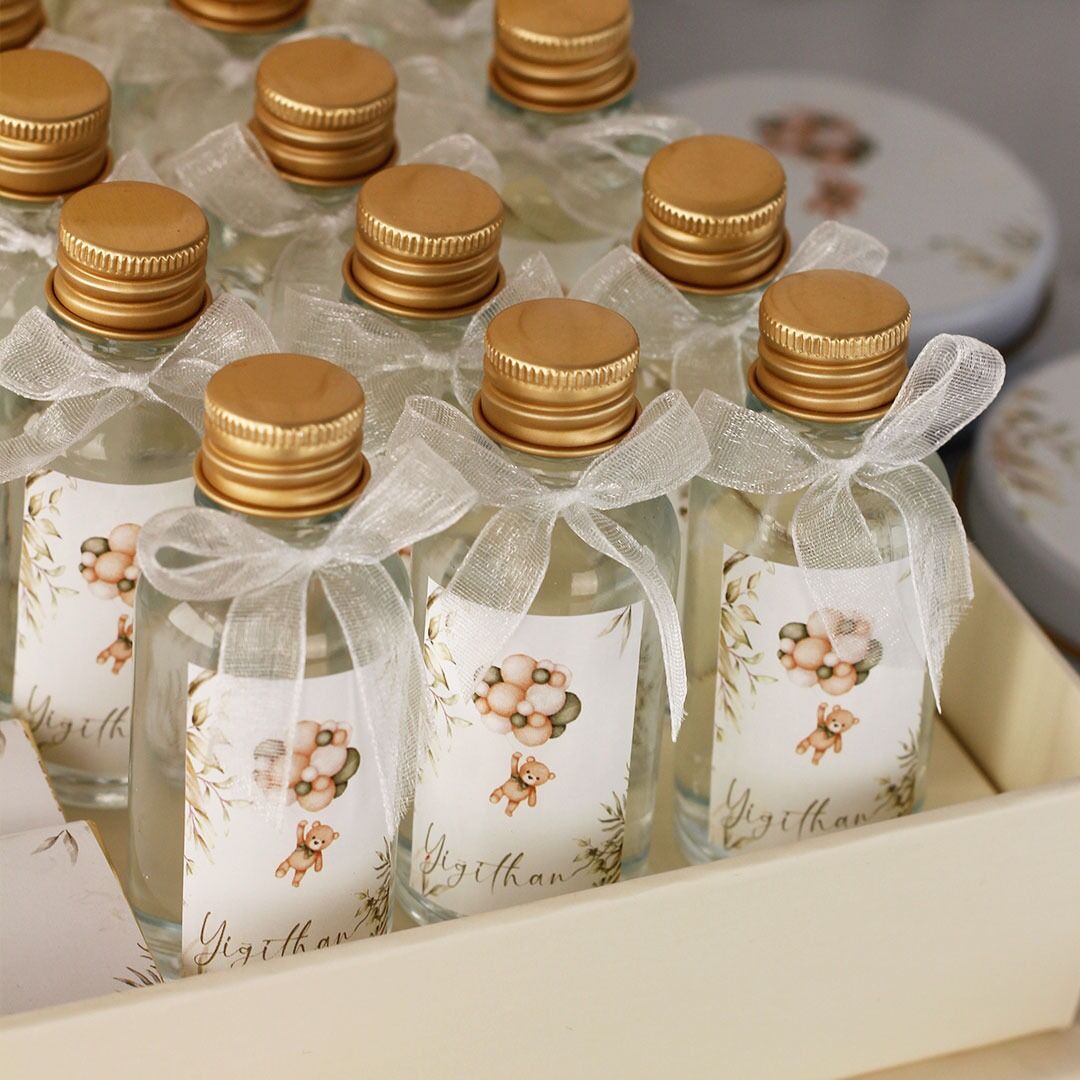 Ayıcık Temalı Çikolata , Mum ve Hediyelik Kolonya Şişesi