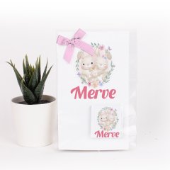 Tavşan Temalı Kartlı Kız Bebek Çikolatası