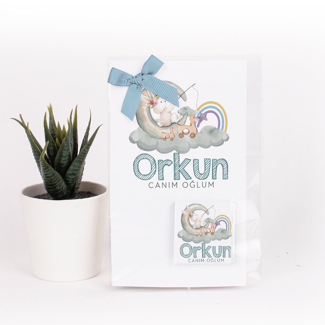 Gökkuşağı Temalı Kartlı Erkek Bebek Çikolatası