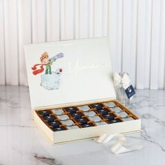 Küçük Prens Temalı Dikdörtgen Kutuda Erkek Bebek Çikolatası