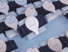 Balon  Temalı Standlı Kutuda Erkek Bebek Çikolatası