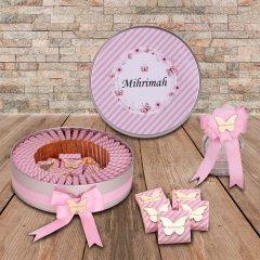 Kelebek Temalı Baskılı Metal Kutuda Kız Bebek Çikolatası