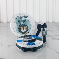 Aslan Temalı Baskılı Metal Kutuda Erkek Bebek Çikolatası