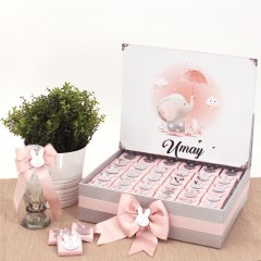 Fil Temalı Standlı Kutuda Kız Bebek Çikolatası