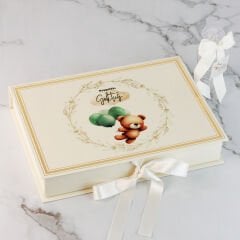 Ayıcık Temalı Dikdörtgen Kutuda Erkek Bebek Çikolatası