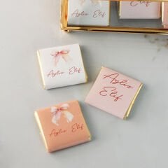 Peri Kızı Detaylı Cam Kutuda Kız Bebek Çikolatası