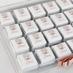 İnci Temalı Pleksi Kutuda Kız Bebek Çikolatası