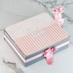 Tavşan Temalı Standlı Kutuda Kız Bebek Çikolatası