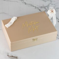 Ayı Temalı Ahşap Kutuda Erkek Bebek Çikolatası