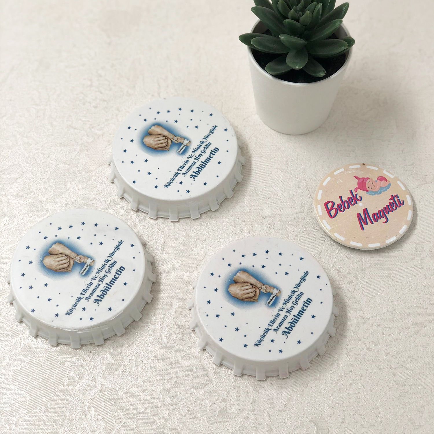 Aile Temalı Açacaklı Direkt Baskılı Erkek Bebek Magneti