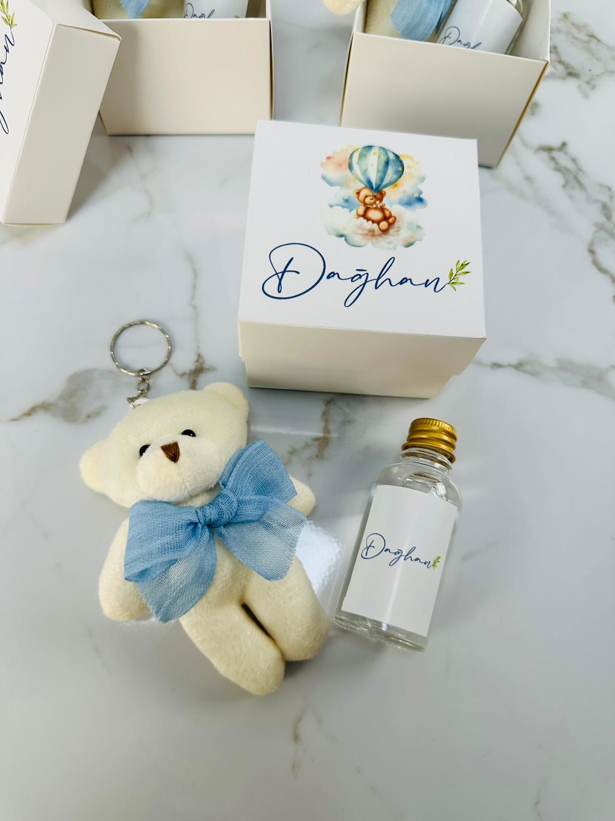 Ayıcık Temalı Kutuda Mini Cam Kolonya ve Ayıcıklı Anahtarlık