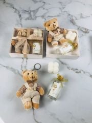 Ayıcık Temalı Kutu İçerisinde Anahtarlık, Kolonya Şişesi Ve Mum
