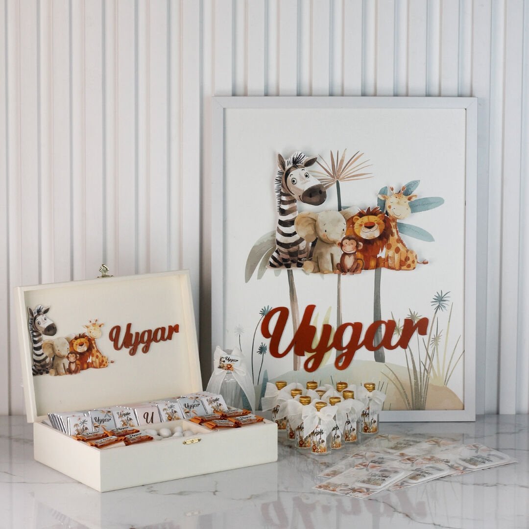 Safari Temalı Çikolata, Ledli Kapı Süsü, Mini Cam Kolonya, Kartlı Açacaklı Magnet