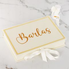 Hayvan Temalı Dikdörtgen Kutuda Erkek Bebek Çikolatası