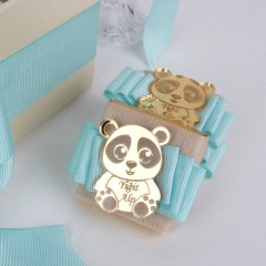 Panda Temalı Standlı Kutuda Erkek Bebek Çikolatası