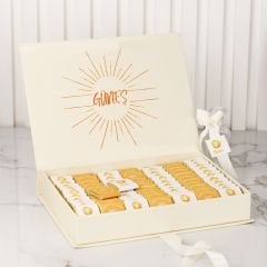 Güneş Temalı Dikdörtgen Kutuda Kız Bebek Çikolatası