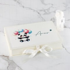 Panda Temalı Dikdörtgen Kutuda Erkek Bebek Çikolatası
