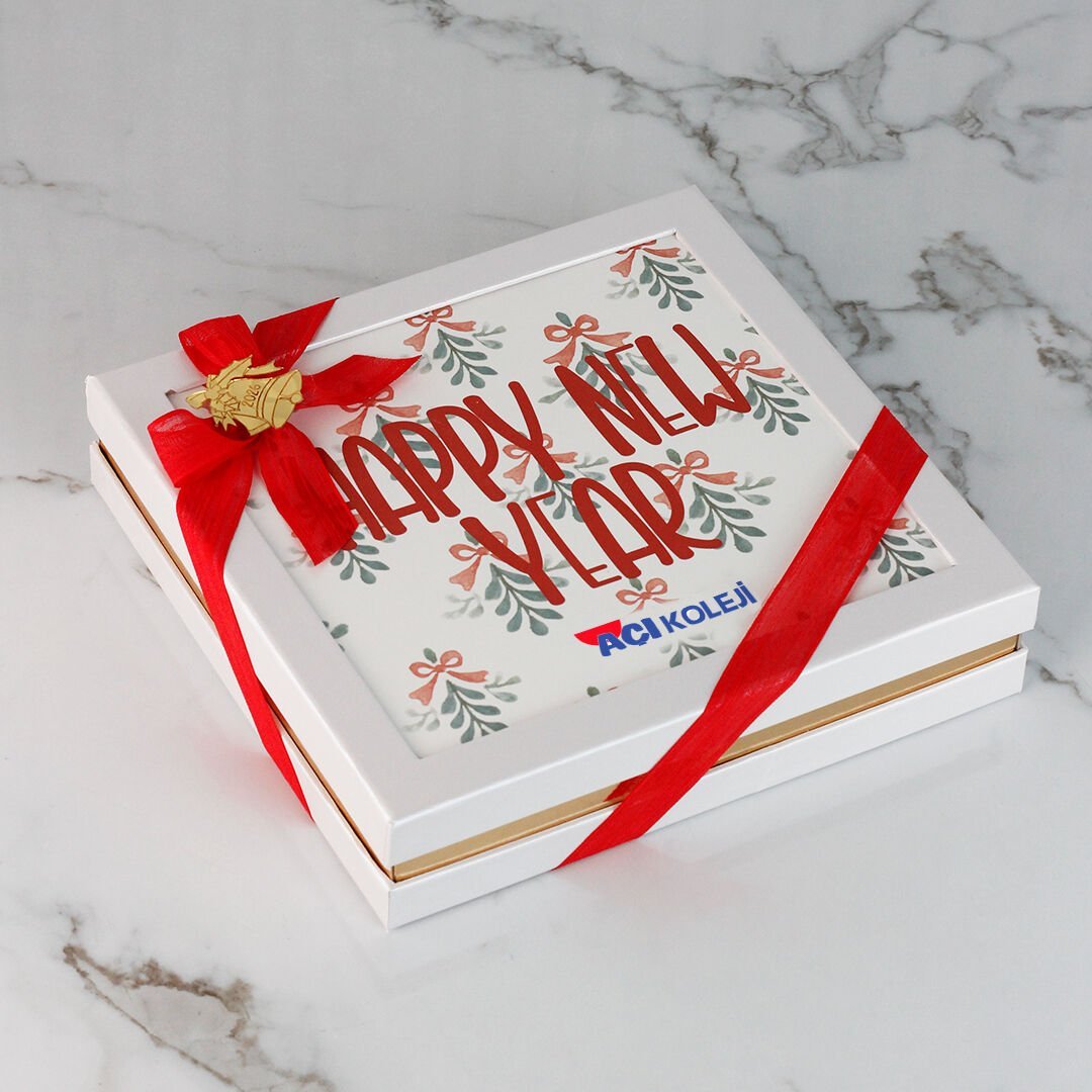 Yılbaşı Temalı Hediyelik Pencereli Taslama Karton Kutu