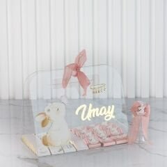 Tavşan Temalı Pleksi Çanta İçinde Kız Bebek Çikolatası