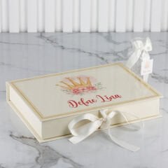 Taç Temalı Dikdörtgen Kutuda Kız Bebek Çikolatası