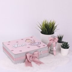 Balerin Temalı Standlı Kutuda Kız Bebek Çikolatası