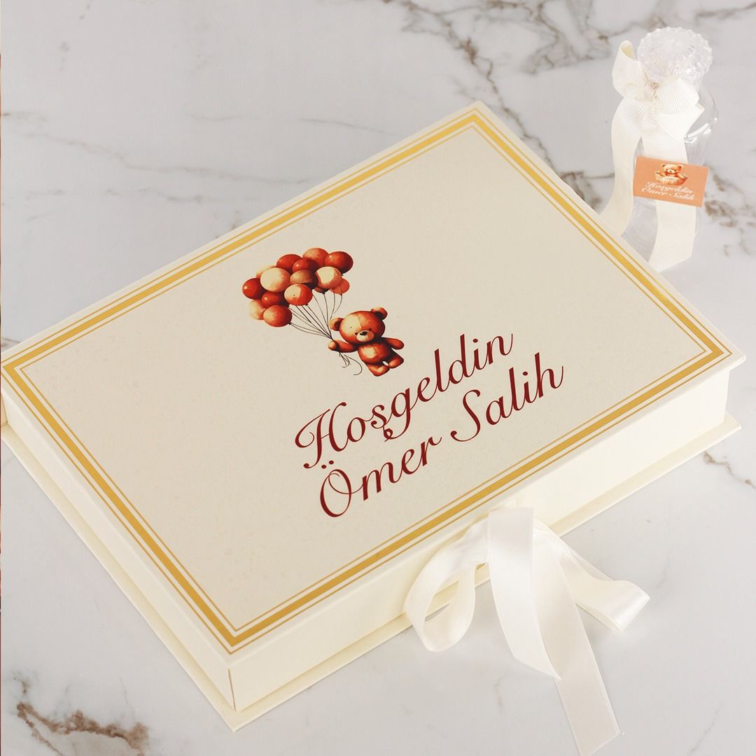 Ayıcık Temalı Dikdörtgen Kutuda Erkek Bebek Çikolatası