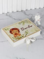 Aslan Temalı Dikdörtgen Kutuda Erkek Bebek Çikolatası