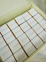 Yıldız Temalı Dikdörtgen Kutuda Kız Bebek Çikolatası