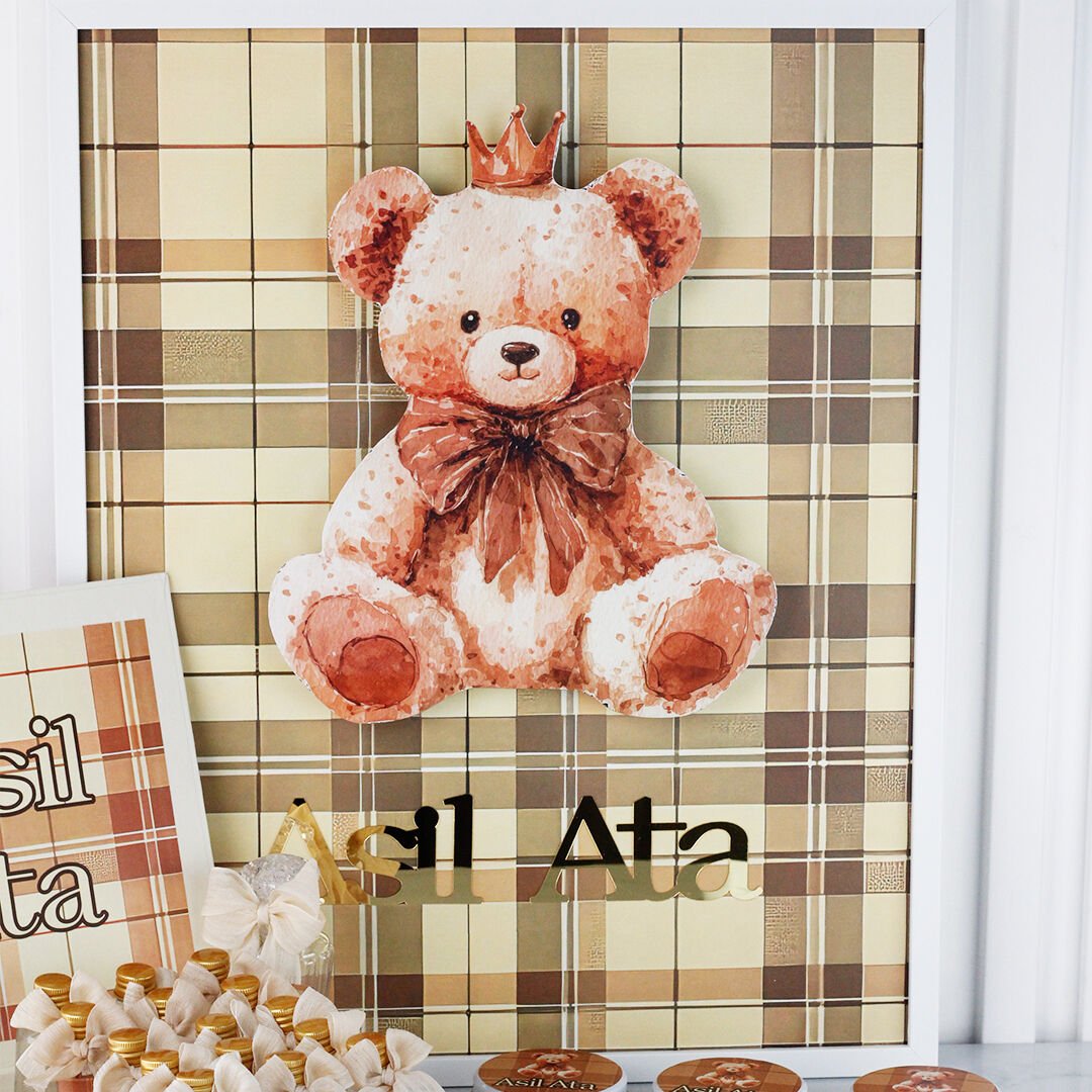Ayıcık Temalı Çikolata, Ledli Kapı Süsü, Metal Mum ve Kolonya Şişesi