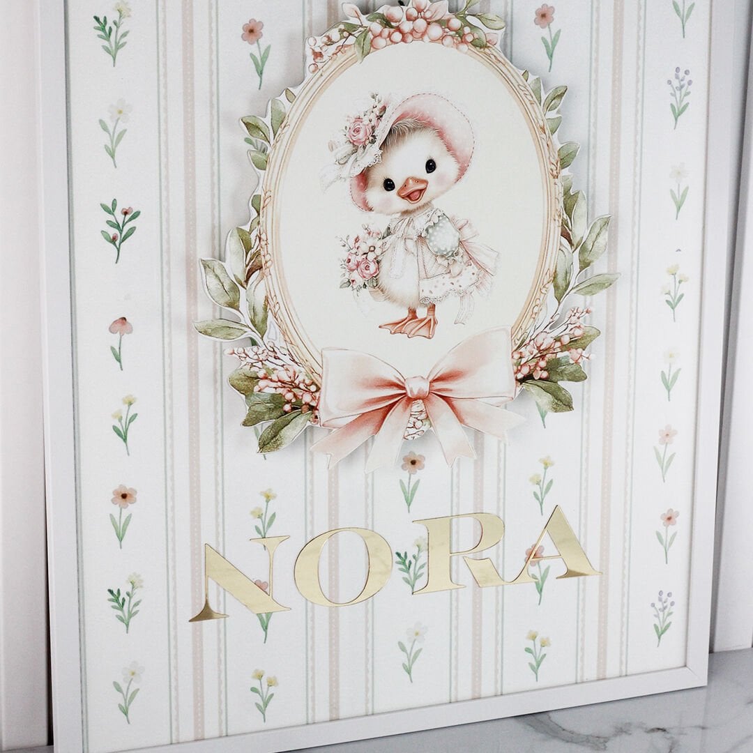 Ördek Temalı Çerçeveli Kız Bebek Kapı Süsü