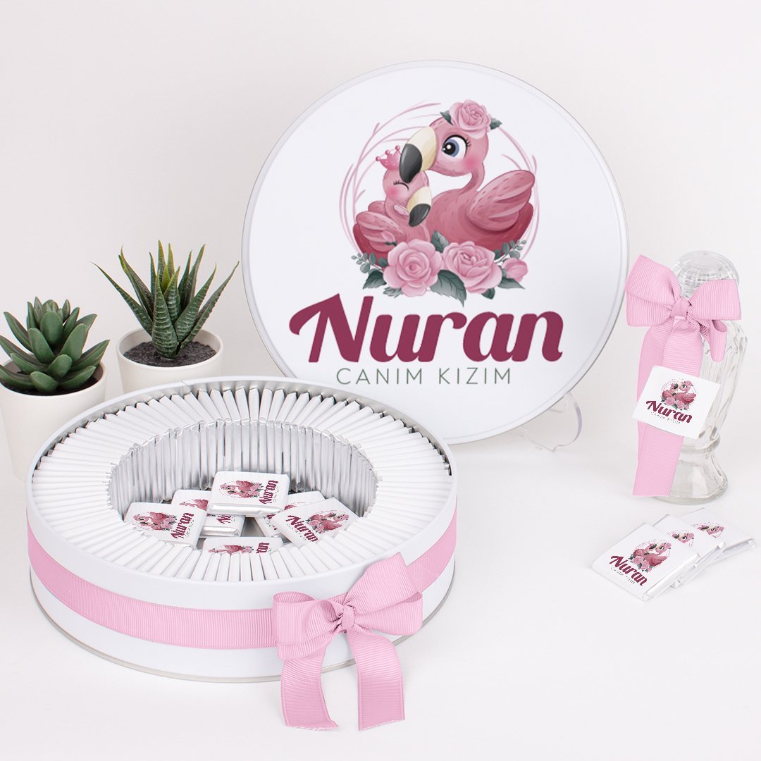 Flamingo Temalı Baskılı Metal Kutuda Kız Bebek Çikolatası