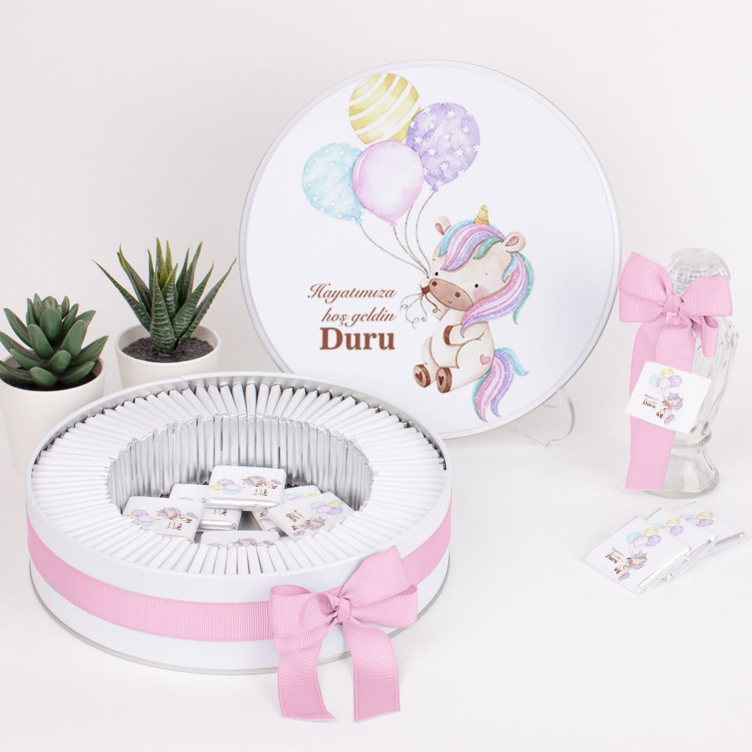 Unicorn Temalı Baskılı Metal Kutuda Kız Bebek Çikolatası