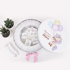 Unicorn Temalı Baskılı Metal Kutuda Kız Bebek Çikolatası