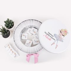 Balerin Temalı Baskılı Metal Kutuda Kız Bebek Çikolatası