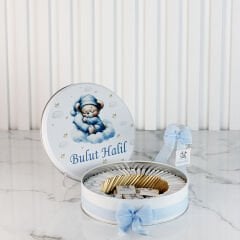 Ayıcık Temalı Baskılı Metal Kutuda Erkek Bebek Çikolatası