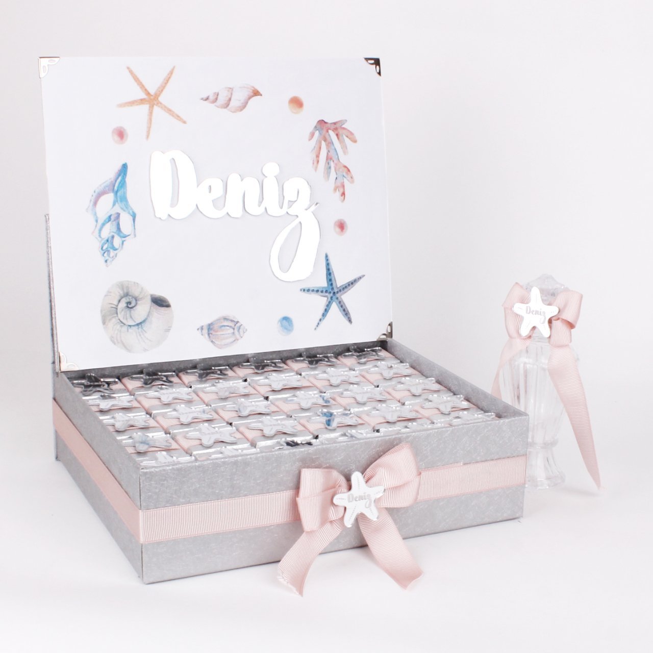 Deniz Yıldızı Temalı Standlı Kutuda Kız Bebek Çikolatası
