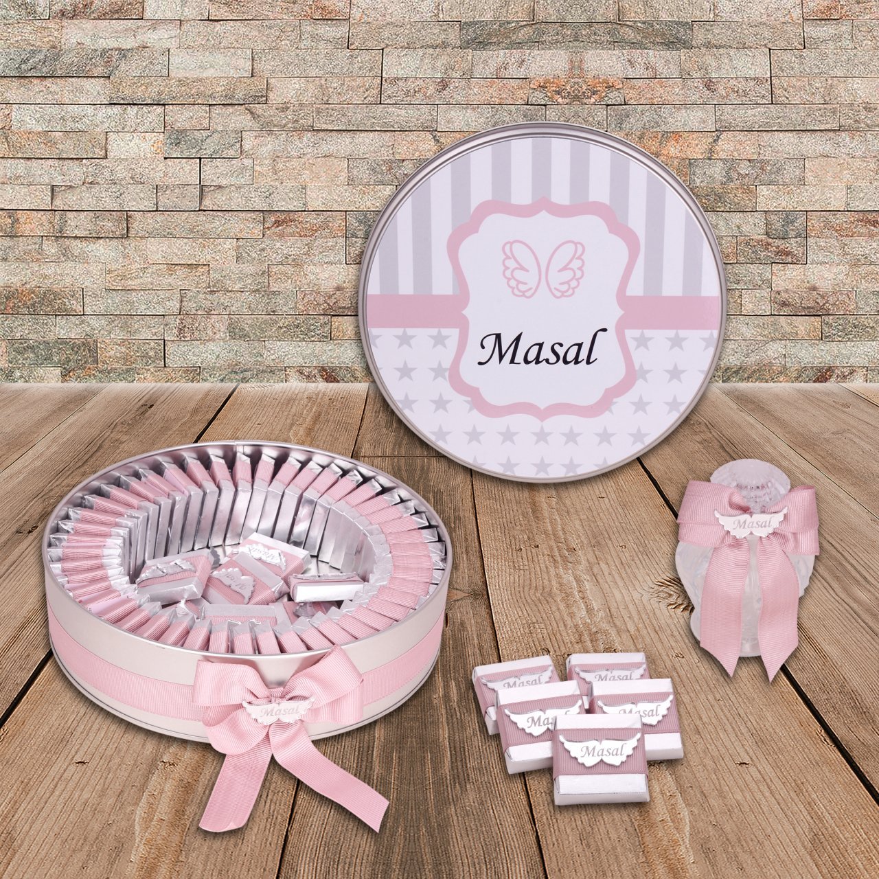 Peri Temalı Baskılı Metal Kutuda Kız Bebek Çikolatası