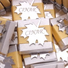 Çınar Temalı Baskılı Metal Kutuda Erkek Bebek Çikolatası